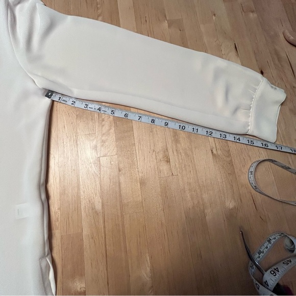 J. Jill Sheer Cream Blouse - Picture 8 of 10